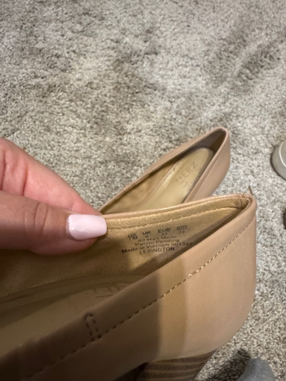 Naturalizer Nude Rounded Toe Pumps - Picture 7 of 7